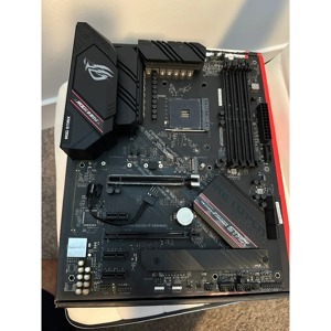 Bo mạch chủ - Mainboard Asus Rog Strix B550-F