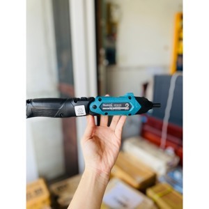 Bộ máy vặn vít dùng pin Makita DF001DW