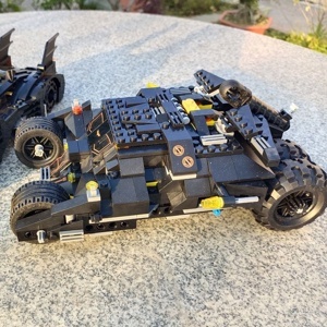 Xếp hình xe Batman Tumbler cỡ trung Decool 7105 325 chi tiết