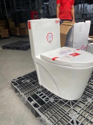 Bồn cầu 1 khối Gama GMBC900