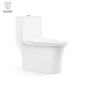 Bồn cầu 1 khối Huge H-BC2105