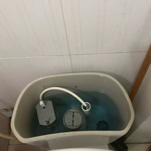 Bồn cầu Viglacera VI66 (VI-66) - 2 khối