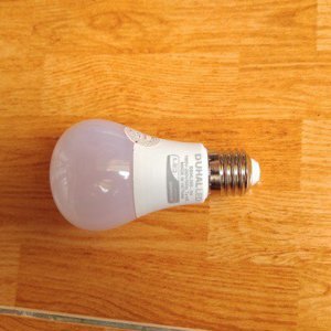 Bóng đèn led bulb đổi màu 5W SBBM0051 Duhal