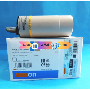 Cảm biến điện dung Omron E2K-C25MF1