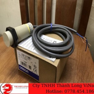 Cảm biến điện dung Omron E2K-X15ME1