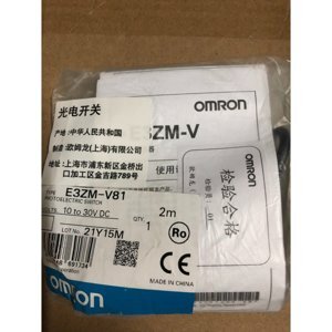 Cảm biến quang màu Omron E3ZM-V81 2M