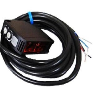 Cảm biến quang Omron E3JK-RR11 2M