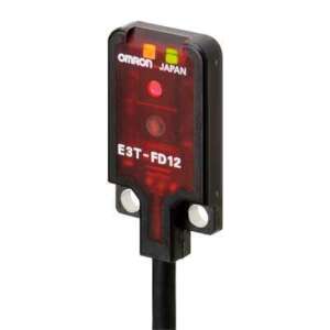 Cảm biến quang Omron E3T-FD11 2M