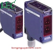 Cảm biến quang XUK1APANL2