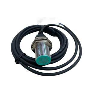 Cảm biến tiệm cận Hanyoung UP18RM-5NC