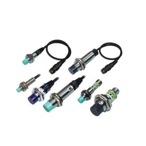 Cảm biến tiệm cận Hanyoung UP30RLM-10AC