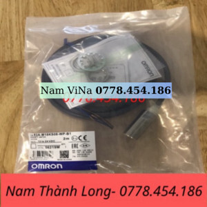 Cảm biến tiệm cận Omron E2A-M18KS08-WP-B1