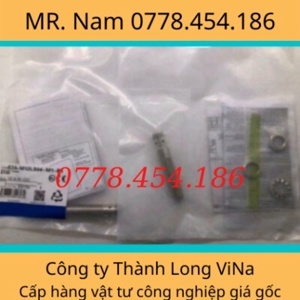 Cảm biến tiệm cận Omron E2A-M12LS04-M1-B1