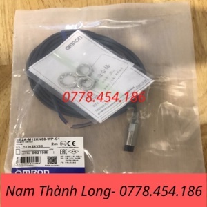 Cảm biến tiệm cận Omron E2A-M12KN08-WP-C1