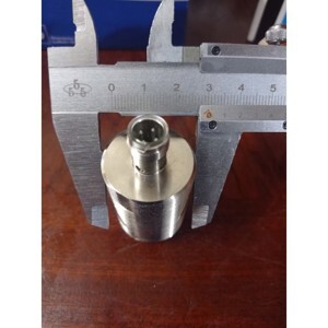 Cảm biến tiệm cận Omron E2A-M30KS15-M1-B1