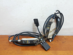Cảm biến tiệm cận Omron E2C-JC4A 2M