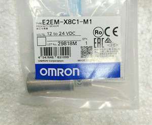 Cảm biến tiệm cận Omron E2EM-X8C1-M1