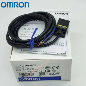 Cảm biến tiệm cận Omron TL-W3MC2-2M