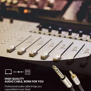 Cáp Audio 3.5mm sang 6.5mm 2M Ugreen 10628