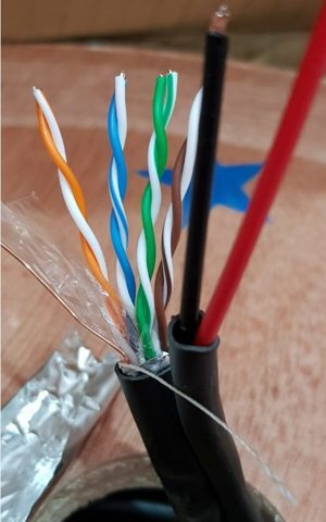 Cáp mạng HDPRO CAT5e FTP + 2C Copper Outdoor