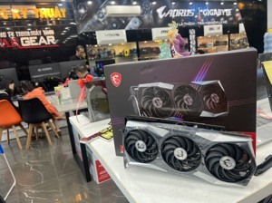 Card đồ họa (VGA card) MSI Radeon RX 6800 GAMING X TRIO 16G