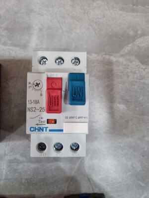 Cầu dao Chint NS2-25 - 13-18A
