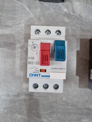 Cầu dao Chint NS2-25 - 6-10A