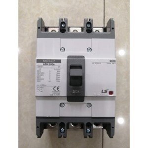 Cầu dao MCCB LS ABN103c - 15A 22kA 3P