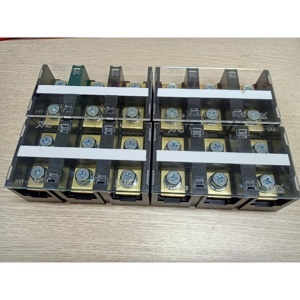 Cầu đấu dây điện Hanyoung HYT-1503 - 150A, 3 cực