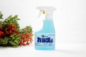 Chai xịt vệ sinh kính Rocket 300ml