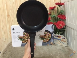 Chảo không chống dính WMF Profi 20cm