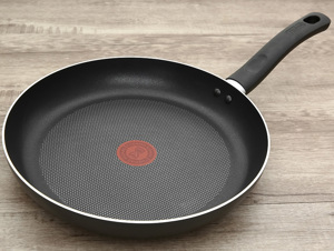 Chảo nhôm chống dính đáy từ 28cm Tefal Only Cook G1640695