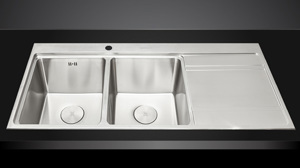 Chậu rửa chén inox Malloca MS 7818