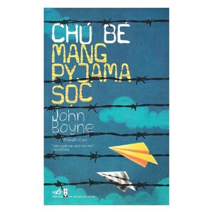 Chú bé mang PYJAMA sọc