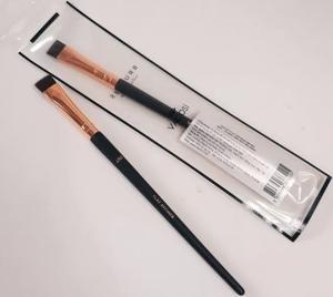 Cọ chân mày Vacosi BR01