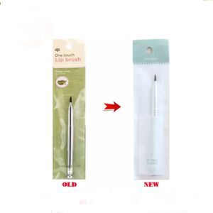 Cọ môi Thefaceshop One touch lip brush