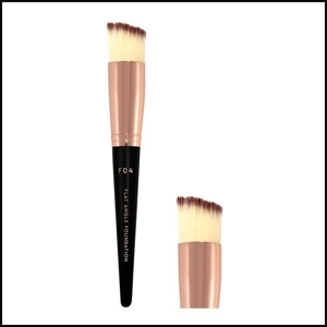 Cọ nền tròn đầu xéo Vacosi Flat Foundation Brush F04