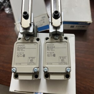 Công tắc hành trình Omron WLCA12-2N-Q