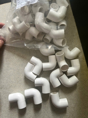 Cút chứ L không nắp E244/32S