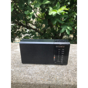 Đài radio bỏ túi Sony ICF-P36