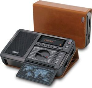 Đài radio cầm tay Grundig Executive Traveler