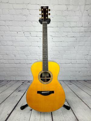 Đàn guitar acoustic Yamaha LS-TA