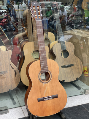 Đàn guitar Cordoba C3M