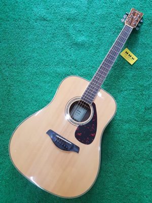 Đàn Gutiar Acoustic Yamaha FG830