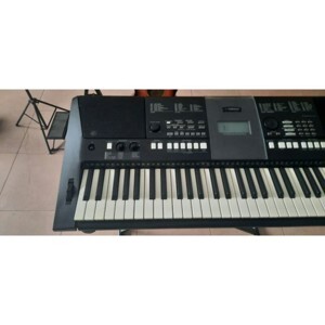 Đàn Organ Yamaha PSR E423