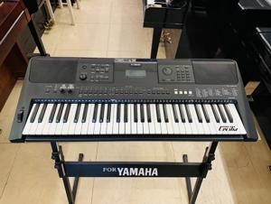 Đàn organ Yamaha PSR-E453