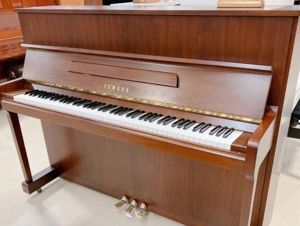 Đàn piano Yamaha W116WT