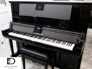 Đàn Piano cơ Yamaha YUA