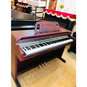 Đàn piano điện Korg C670