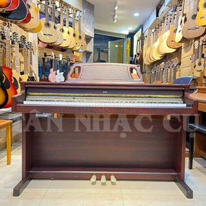 Đàn piano điện Korg C670